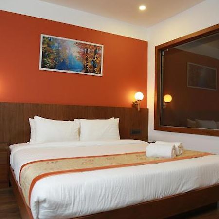 Hotel Sky Paradise Iritti ภายนอก รูปภาพ